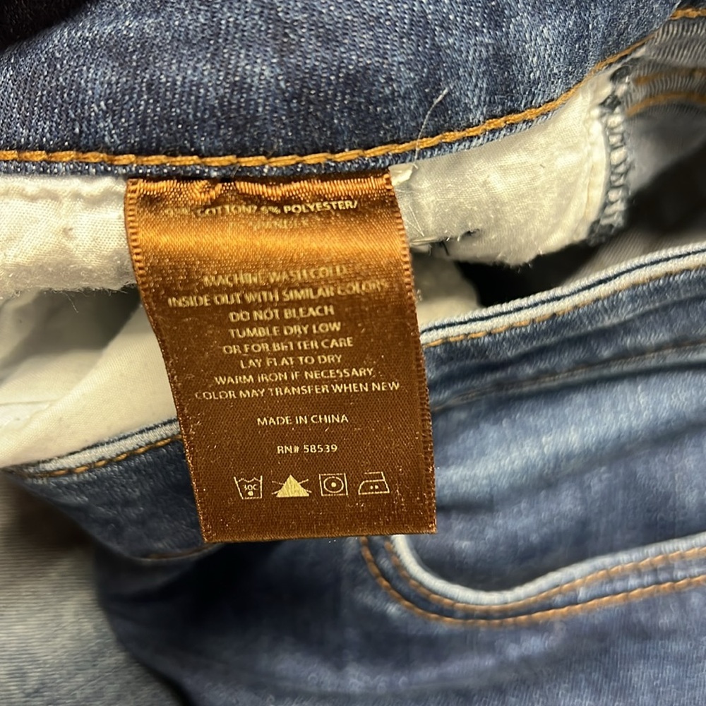 Kut from the Kloth Jeans, Size 10 - Picture 5 of 7